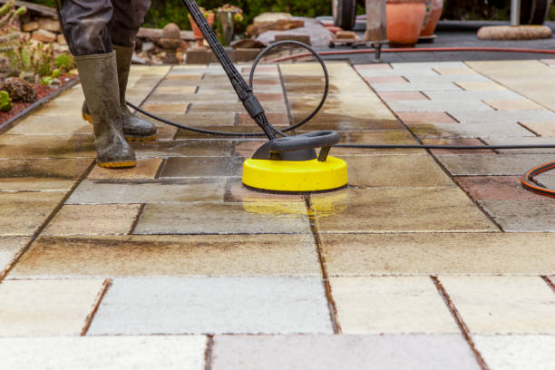 Best Gutter Cleaning  in Isla Vista, CA